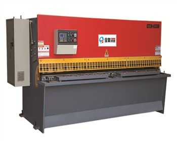 剪(jiǎn)闆(pǎn)機